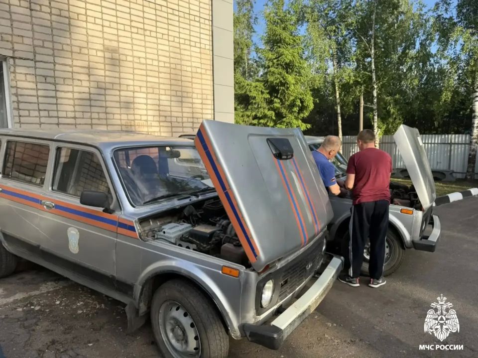Мы рядом с теми, кто на передовой Мы рядом с теми, кто на передовой