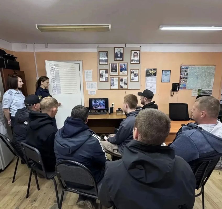В Вышневолоцком муниципальном округе прошла профилактическая встреча с осужденными по статье 264.1 УК РФ В Вышневолоцком муниципальном округе прошла профилактическая встреча с осужденными по статье 264.1 УК РФ
