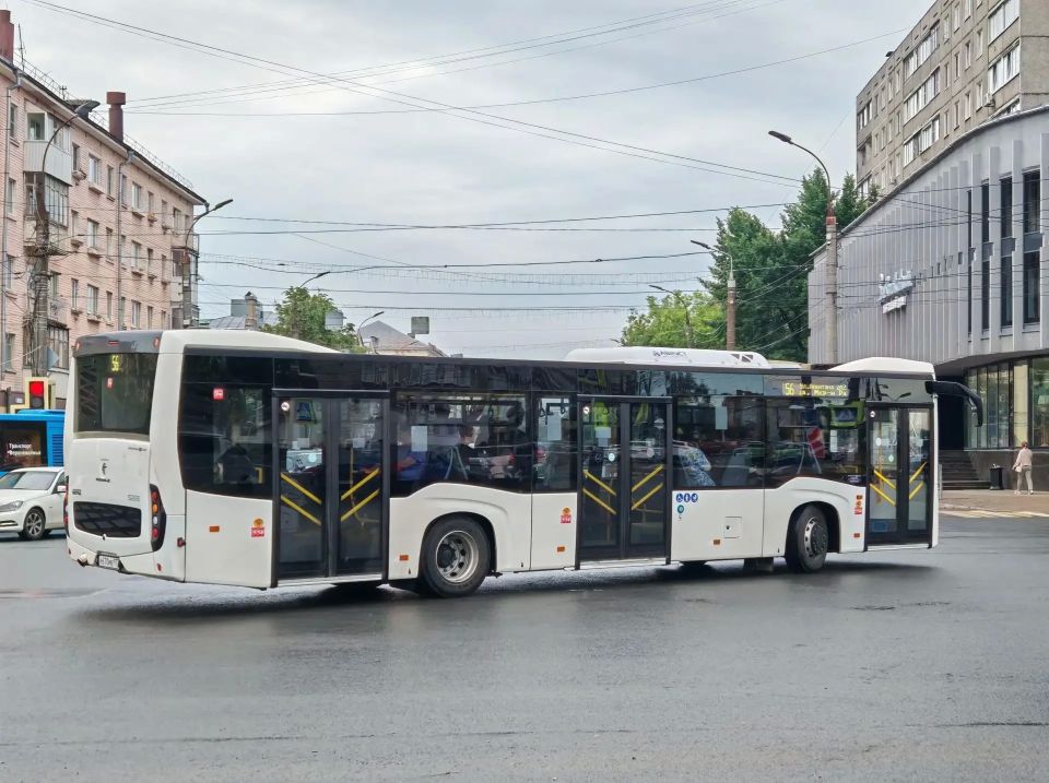 По поручению Виталия Королева в Твери появились новые автобусы По поручению Виталия Королева в Твери появились новые автобусы