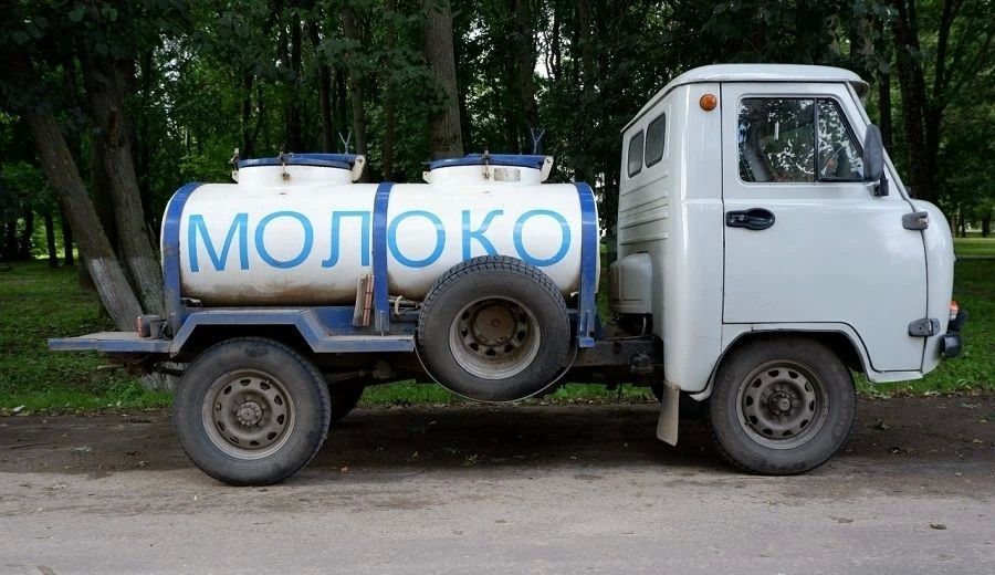 Названы производители опасной молочки, которую срочно изымают в Тверской области