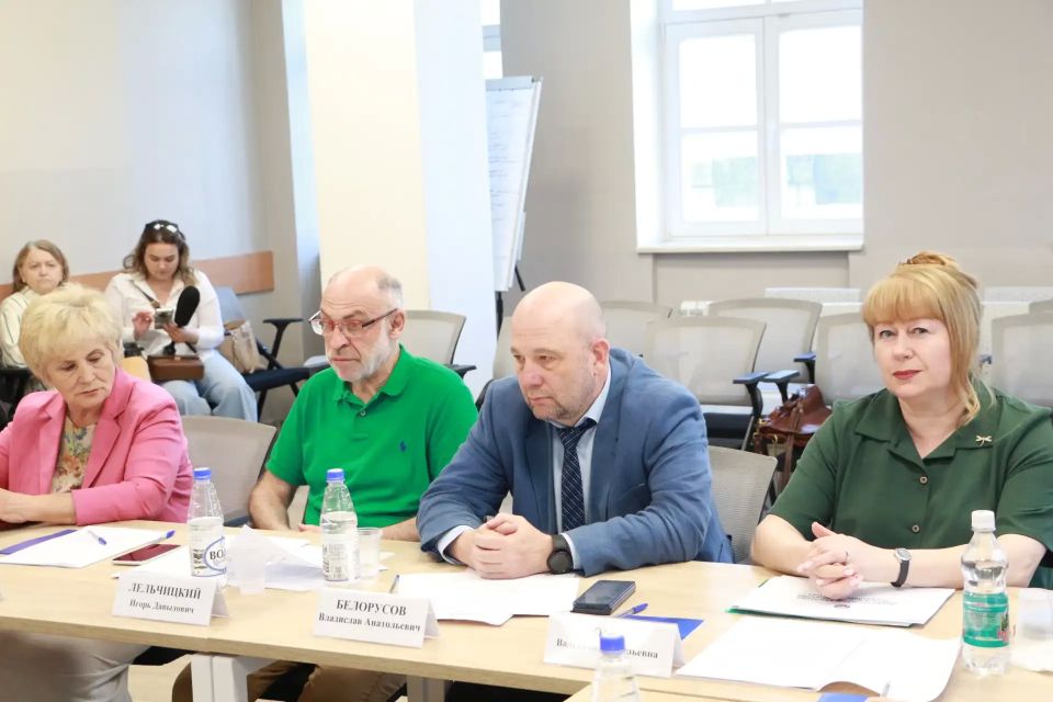Валентина Дронова выступила на первом заседании регионального общественного штаба наблюдения за выборами в Тверской области Валентина Дронова выступила на первом заседании регионального общественного штаба наблюдения за выборами в Тверской области