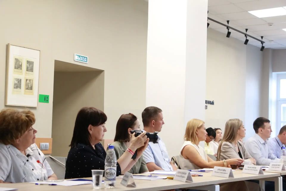 Валентина Дронова выступила на первом заседании регионального общественного штаба наблюдения за выборами в Тверской области Валентина Дронова выступила на первом заседании регионального общественного штаба наблюдения за выборами в Тверской области