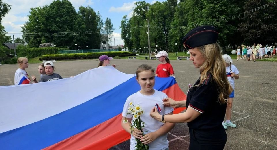 В Западнодвинском муниципальном округе прошло праздничное мероприятие, посвященное Дню России В Западнодвинском муниципальном округе прошло праздничное мероприятие, посвященное Дню России