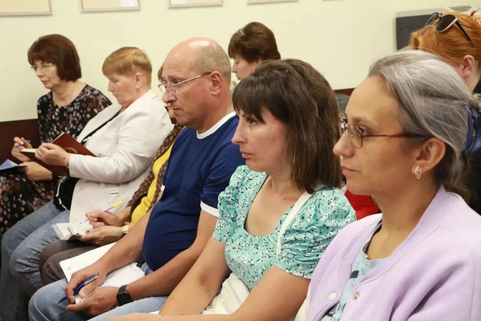 В рамках подготовки к ЕДГ-2026 избирательная комиссия Тверской области проводит обучение председателей окружных избиркомов