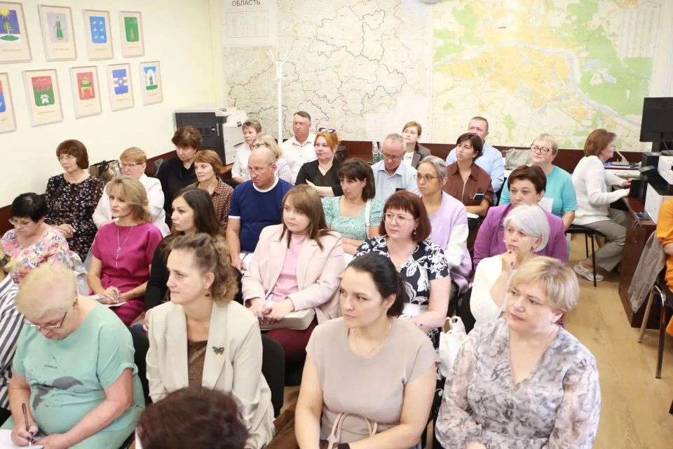 В рамках подготовки к ЕДГ-2026 избирательная комиссия Тверской области проводит обучение председателей окружных избиркомов В рамках подготовки к ЕДГ-2026 избирательная комиссия Тверской области проводит обучение председателей окружных избиркомов