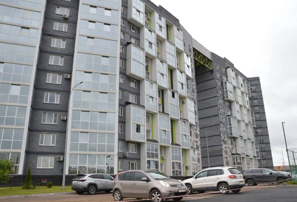 Во всех районах города продолжаются работы по благоустройству дворов Во всех районах города продолжаются работы по благоустройству дворов