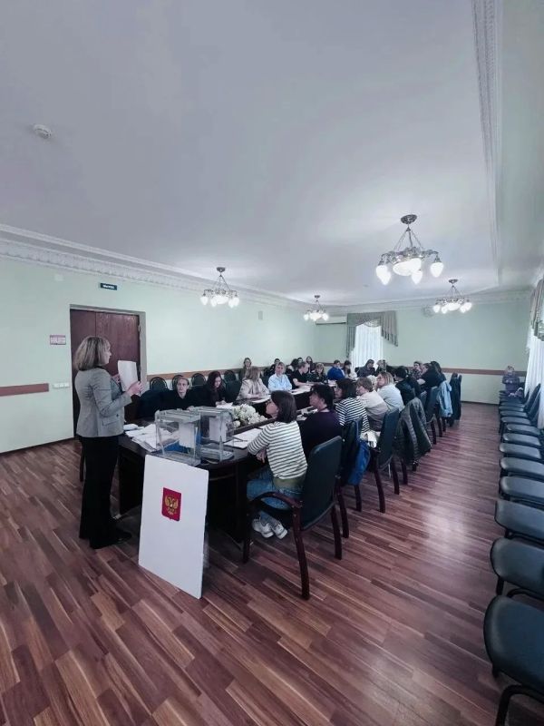 «Курс молодого бойца» для новых членов УИК «Курс молодого бойца» для новых членов УИК