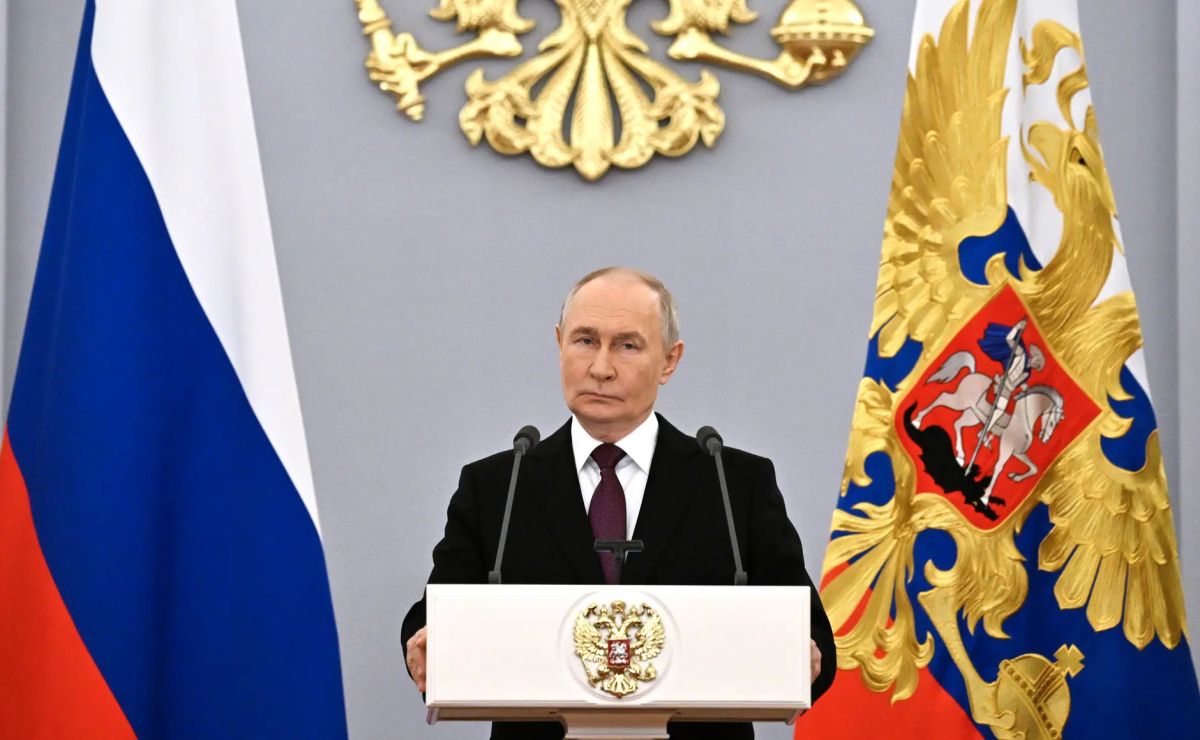 Председатель СК России и курсанты ведомственных академий приняли участие во встрече Президента России с выпускниками военных вузов