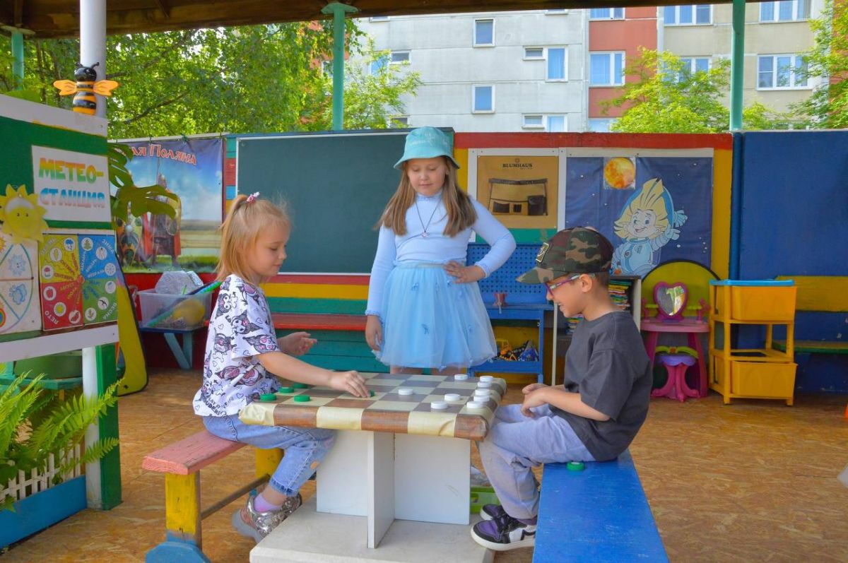 В финал ежегодного городского конкурса «Лучший участок детского сада – 2026» вышли четыре дошкольных учреждения – по одному победителю от каждого района Твери В финал ежегодного городского конкурса «Лучший участок детского сада – 2026» вышли четыре дошкольных учреждения – по одному победителю от каждого района Твери