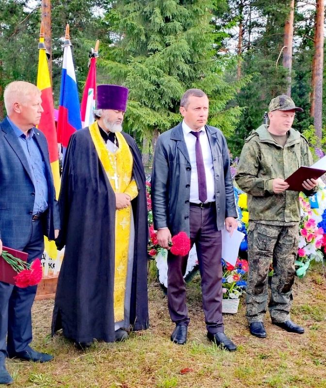 В Тверской области похоронили двух бойцов, погибших на СВО В Тверской области похоронили двух бойцов, погибших на СВО