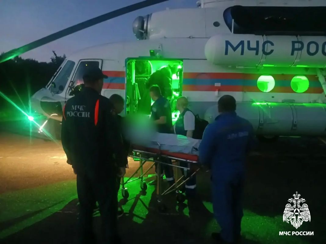 23 июня вертолёт Ми-8 МЧС России совершил санитарный вылет в ЦРБ Западнодвинского МО для оказания помощи и транспортировки пациента в детскую областную клиническую больницу города Тверь 23 июня вертолёт Ми-8 МЧС России совершил санитарный вылет в ЦРБ Западнодвинского МО для оказания помощи и транспортировки пациента в детскую областную клиническую больницу города Тверь