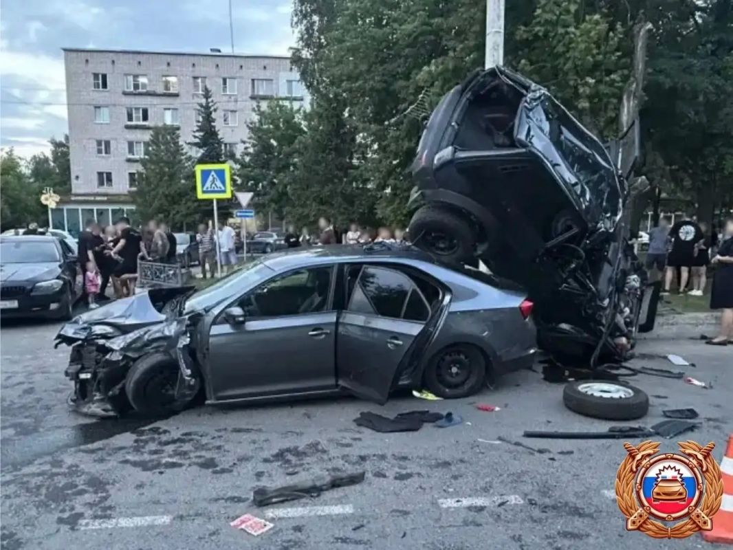 Маленькие дети пострадали в жутком ДТП в Тверской области