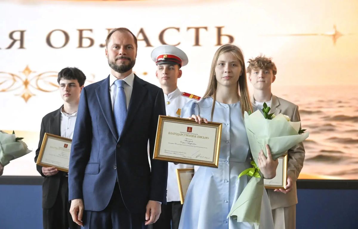 Виталий Королев рассказал о первом Губернаторском бале лучших выпускников региона Виталий Королев рассказал о первом Губернаторском бале лучших выпускников региона