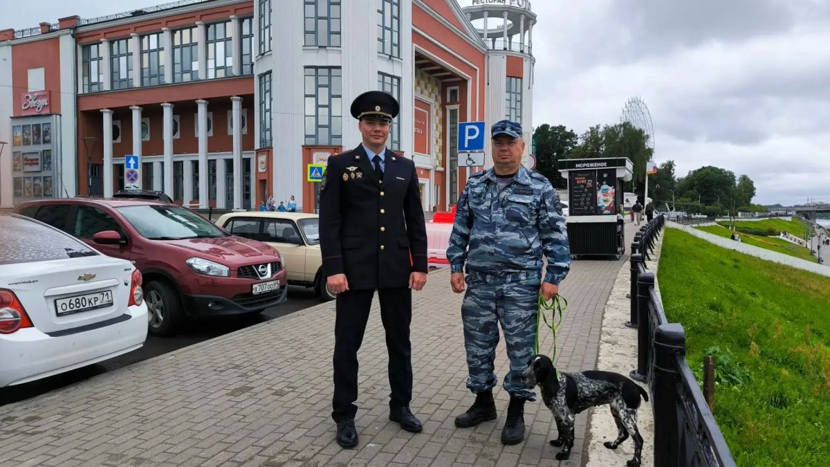 Тверичан, желающих защищать правопорядок, пригласили на службу в органы внутренних дел Тверичан, желающих защищать правопорядок, пригласили на службу в органы внутренних дел