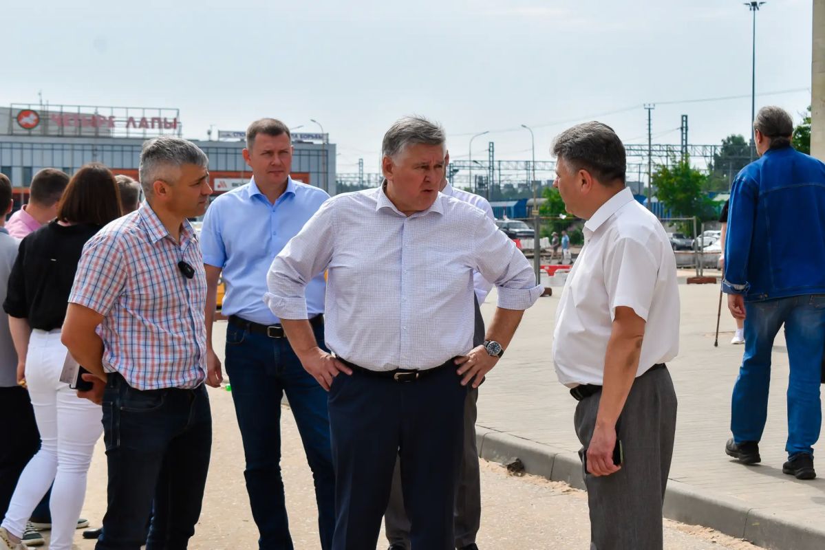 Завершается строительство сквера на улице Артюхиной Завершается строительство сквера на улице Артюхиной