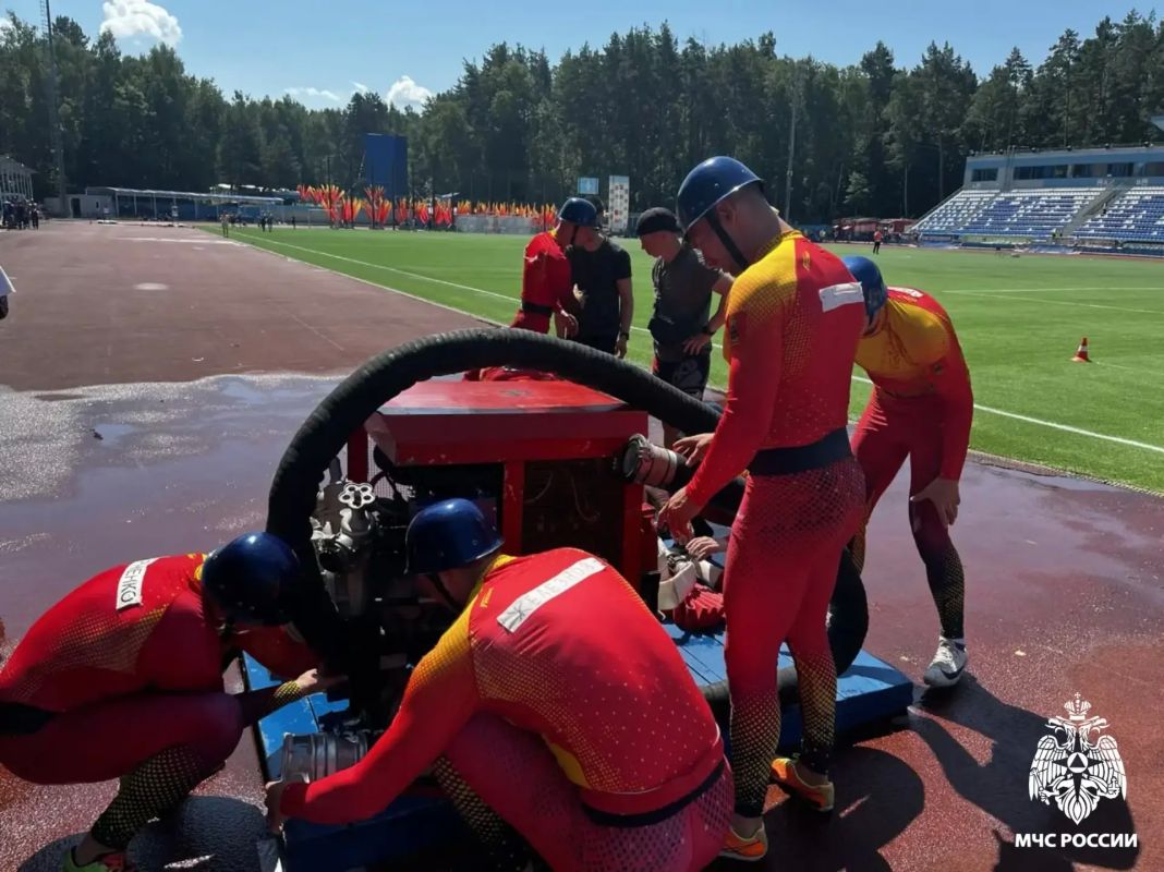Команда Главного управления на Кубке Федерации пожарноспасательного спорта России Команда Главного управления на Кубке Федерации пожарноспасательного спорта России