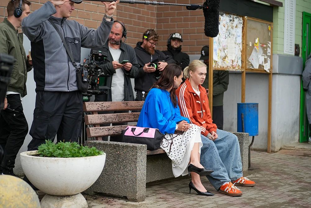 В Твери начались съемки сериала "Трудная" с Глебом Калюжным и Кирой Медведевой В Твери начались съемки сериала "Трудная" с Глебом Калюжным и Кирой Медведевой