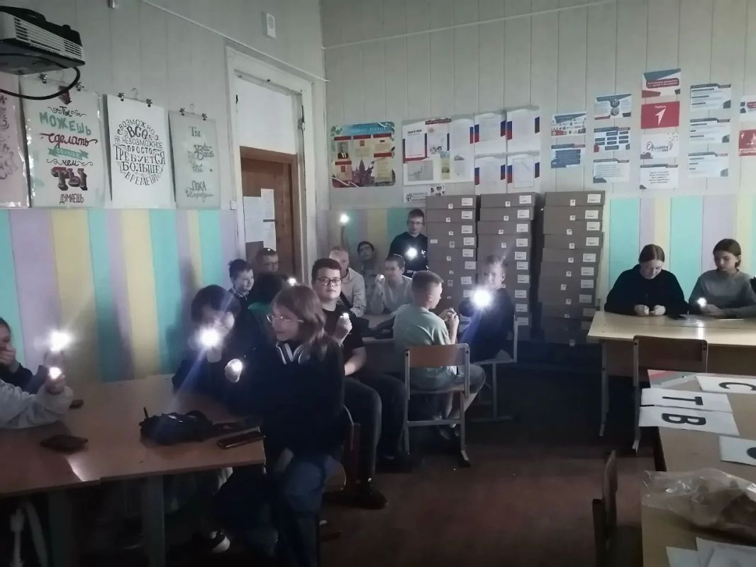 В разгар лета – уроки гражданственности: в лагерях Кимрского и Краснохолмского округов прошли правовые и патриотические игры В разгар лета – уроки гражданственности: в лагерях Кимрского и Краснохолмского округов прошли правовые и патриотические игры