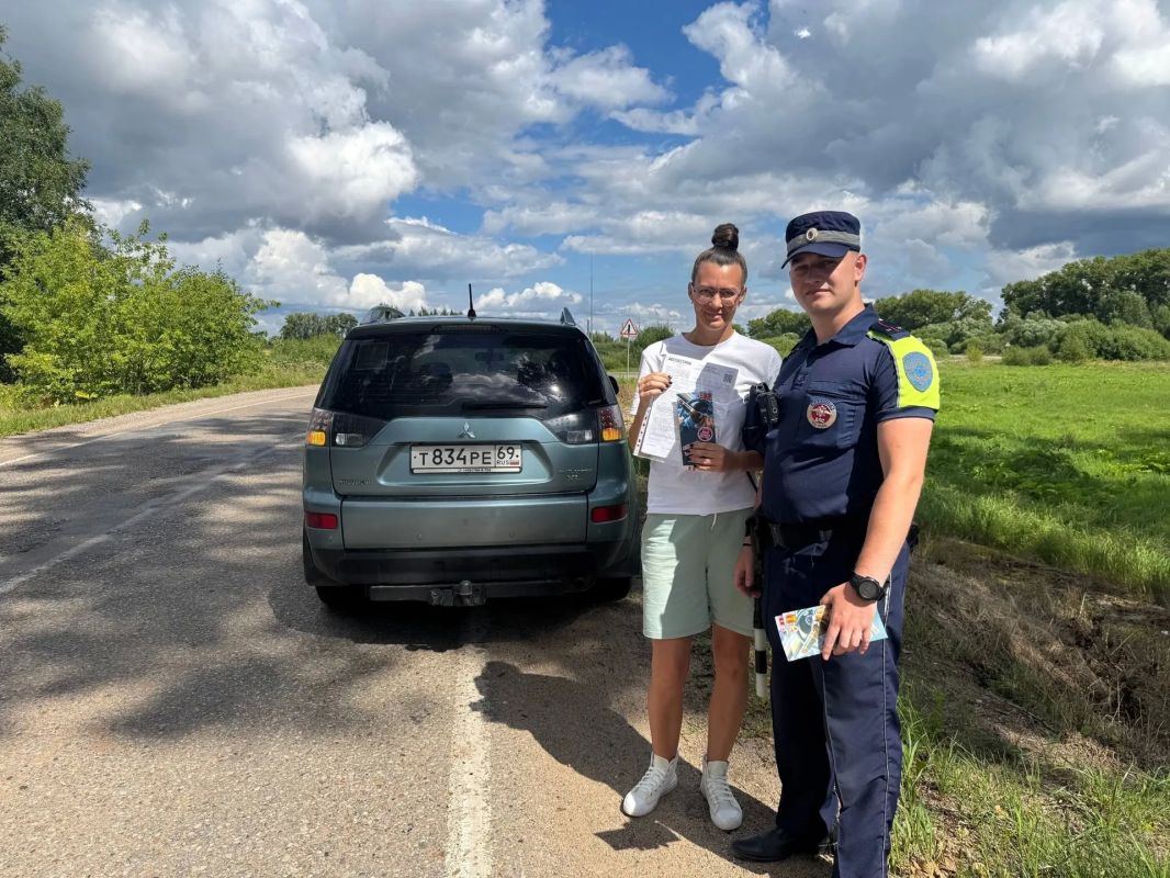 Ржевские автоинспекторы провели профилактическую акцию «Выпил - не заводись! Разобьёшься!» Ржевские автоинспекторы провели профилактическую акцию «Выпил - не заводись! Разобьёшься!»