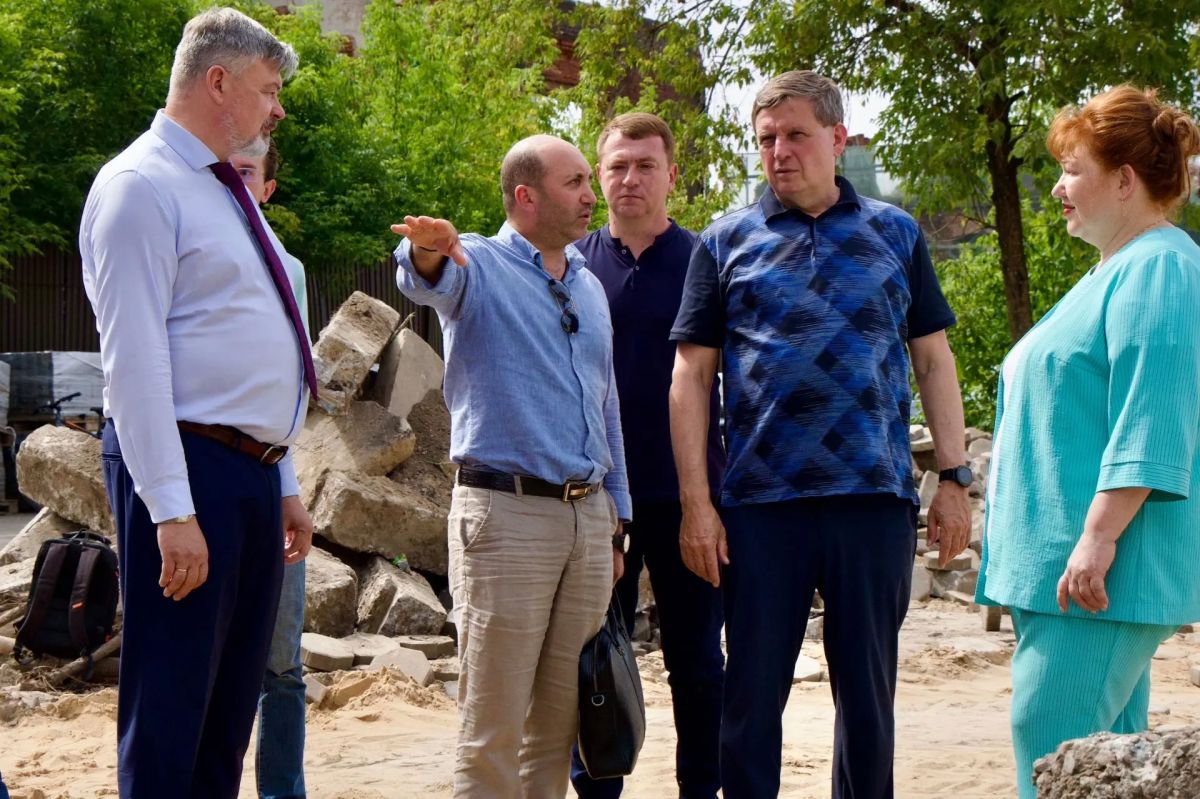 В Кимрах благоустраивают Театральную площадь
