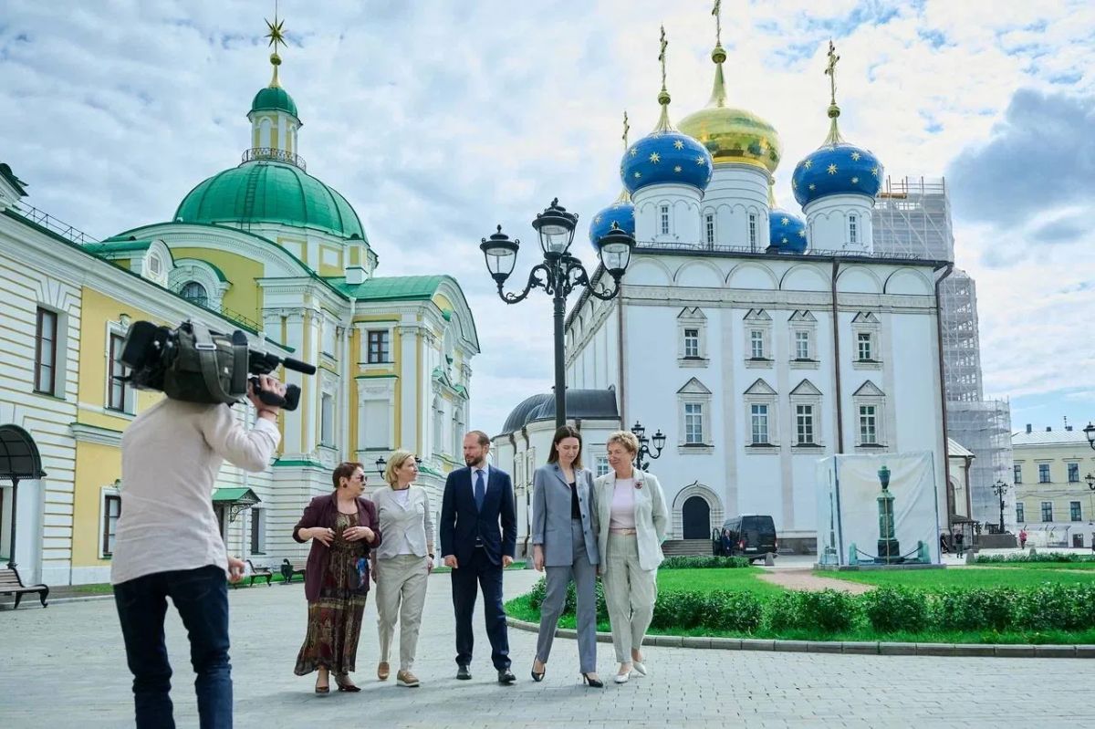 Ольга Любимова: В рамках рабочей поездки в Тверскую область встретилась с врио Губернатора Виталием Королевым Ольга Любимова: В рамках рабочей поездки в Тверскую область встретилась с врио Губернатора Виталием Королевым
