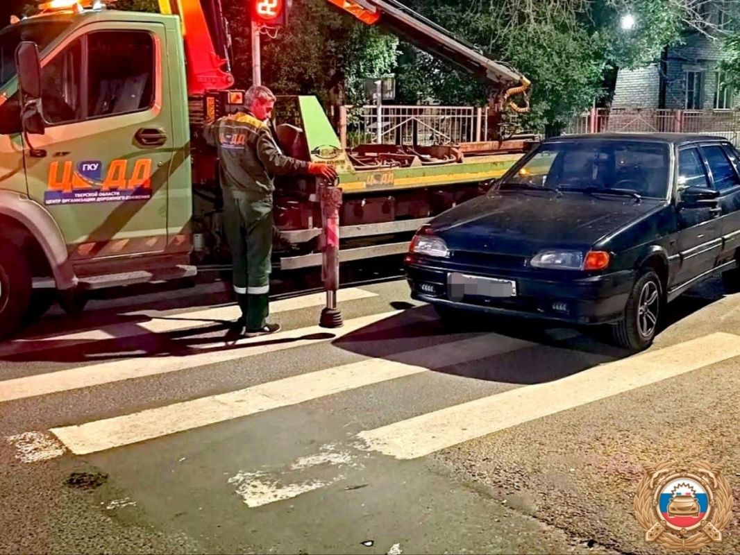 В период с 20 по 26 июля на территории г. Твери проведено профилактическое мероприятие «Водитель без права управления», в ходе которого было выявлено 10 водителей не имеющих водительского удостоверения и 6 водителей, ранее... В период с 20 по 26 июля на территории г. Твери проведено профилактическое мероприятие «Водитель без права управления», в ходе которого было выявлено 10 водителей не имеющих водительского удостоверения и 6 водителей, ранее...