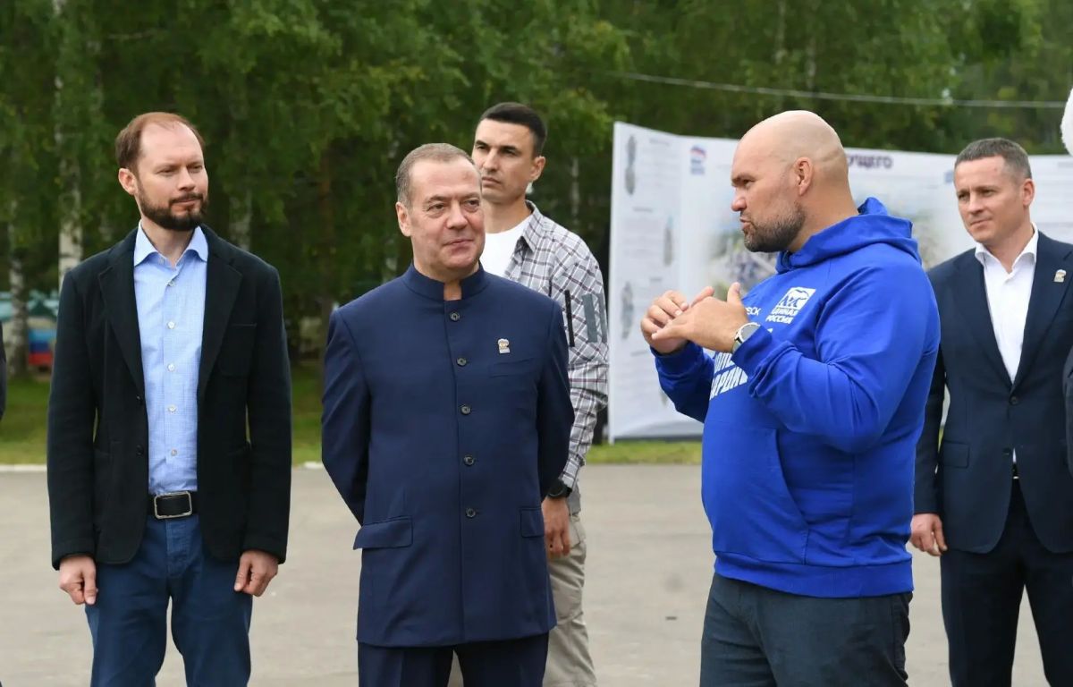 Виталий Королев принял решение расширить региональную поддержку поисковиков