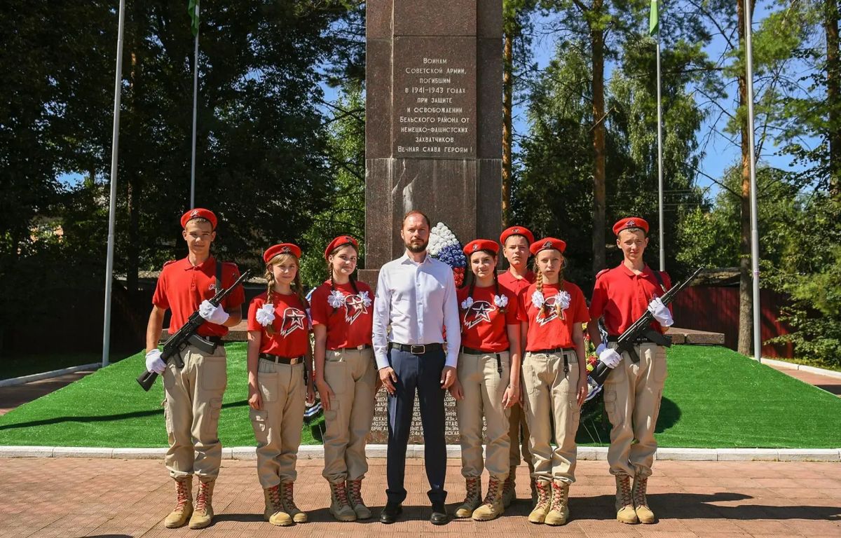 Виталий Королев сообщил о новом проекте для развития творческих коллективов Виталий Королев сообщил о новом проекте для развития творческих коллективов