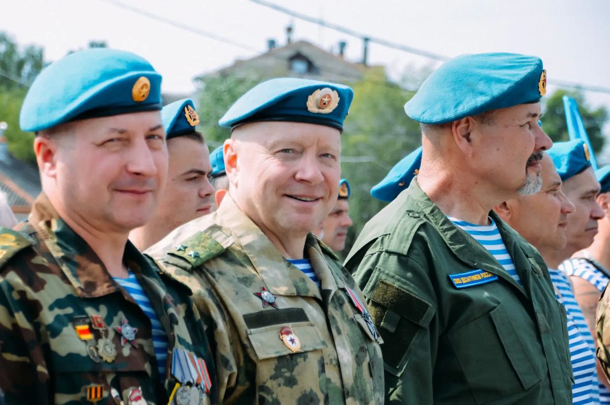 Тверь празднует День Воздушно-десантных войск России! Тверь празднует День Воздушно-десантных войск России!