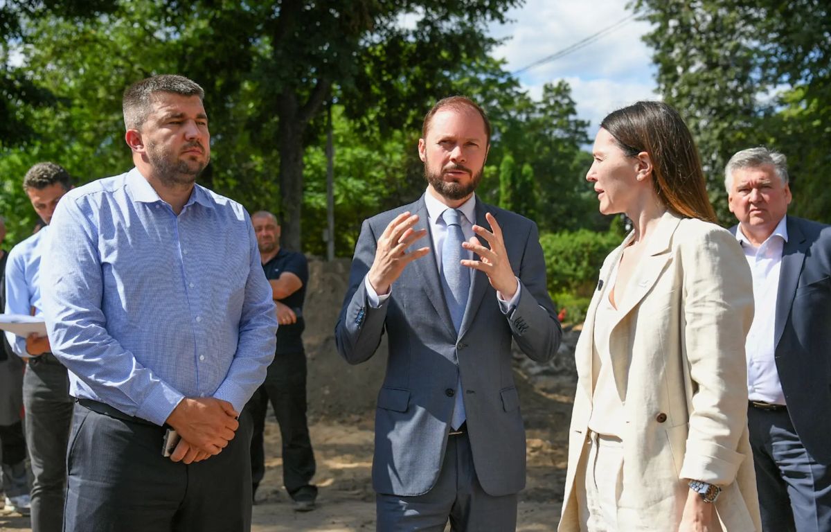 Виталий Королев: Для меня принципиально важно, чтобы работы в Городском саду Твери шли по графику Виталий Королев: Для меня принципиально важно, чтобы работы в Городском саду Твери шли по графику