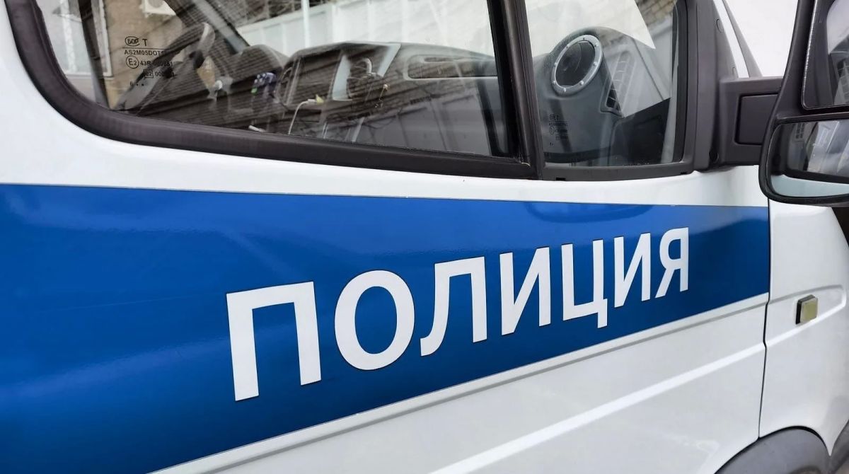 В ТВЕРИ ХОЗЯЕВА ОГРАБИЛИ ГОСТЯ ВО ВРЕМЯ ЗАСТОЛЬЯ: В ПОЛИЦИИ РАССЛЕДУЕТСЯ УГОЛОВНОЕ ДЕЛО