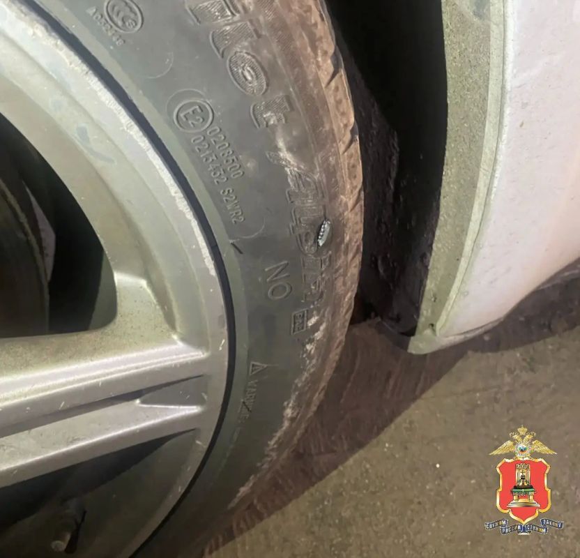 ЖИТЕЛЬ КАЛИНИНСКОГО РАЙОНА ИЗ МЕСТИ ПОВРЕДИЛ КОЛЁСА НА АВТОМОБИЛЕ БЫВШЕЙ ПОДРУГИ И СТАЛ ФИГУРАНТОМ УГОЛОВНОГО ДЕЛА ЖИТЕЛЬ КАЛИНИНСКОГО РАЙОНА ИЗ МЕСТИ ПОВРЕДИЛ КОЛЁСА НА АВТОМОБИЛЕ БЫВШЕЙ ПОДРУГИ И СТАЛ ФИГУРАНТОМ УГОЛОВНОГО ДЕЛА