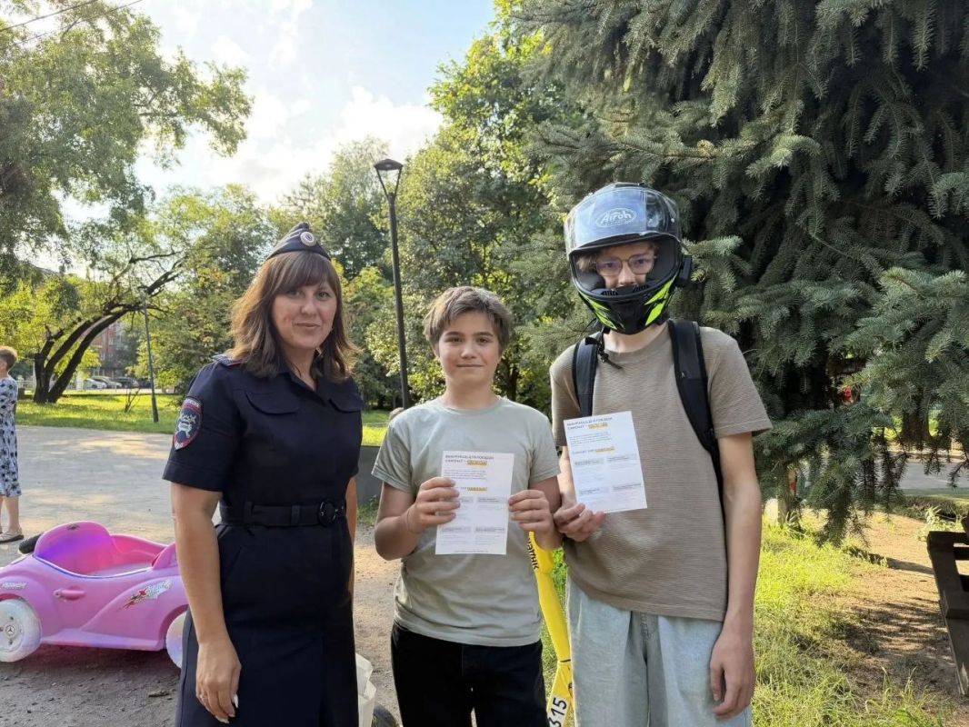 Безопасное лето в парке: Тверские автоинспекторы провели яркую и полезную акцию для школьников Безопасное лето в парке: Тверские автоинспекторы провели яркую и полезную акцию для школьников