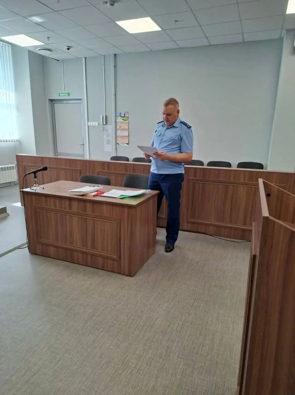 Заместитель прокурора Тверской области Александр Бодягин потребовал до 20 лет колонии для участников организованной группы, производивших наркотики в подпольной нарколаборатории