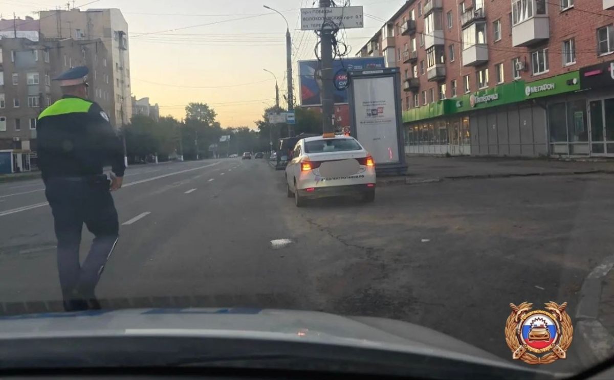 В период с 03 по 09 августа на территории г. Твери проведено профилактическое мероприятие «Водитель без права управления», в ходе которого было выявлено водителей не имеющих водительского удостоверения и 3 водителя, ранее... В период с 03 по 09 августа на территории г. Твери проведено профилактическое мероприятие «Водитель без права управления», в ходе которого было выявлено водителей не имеющих водительского удостоверения и 3 водителя, ранее...