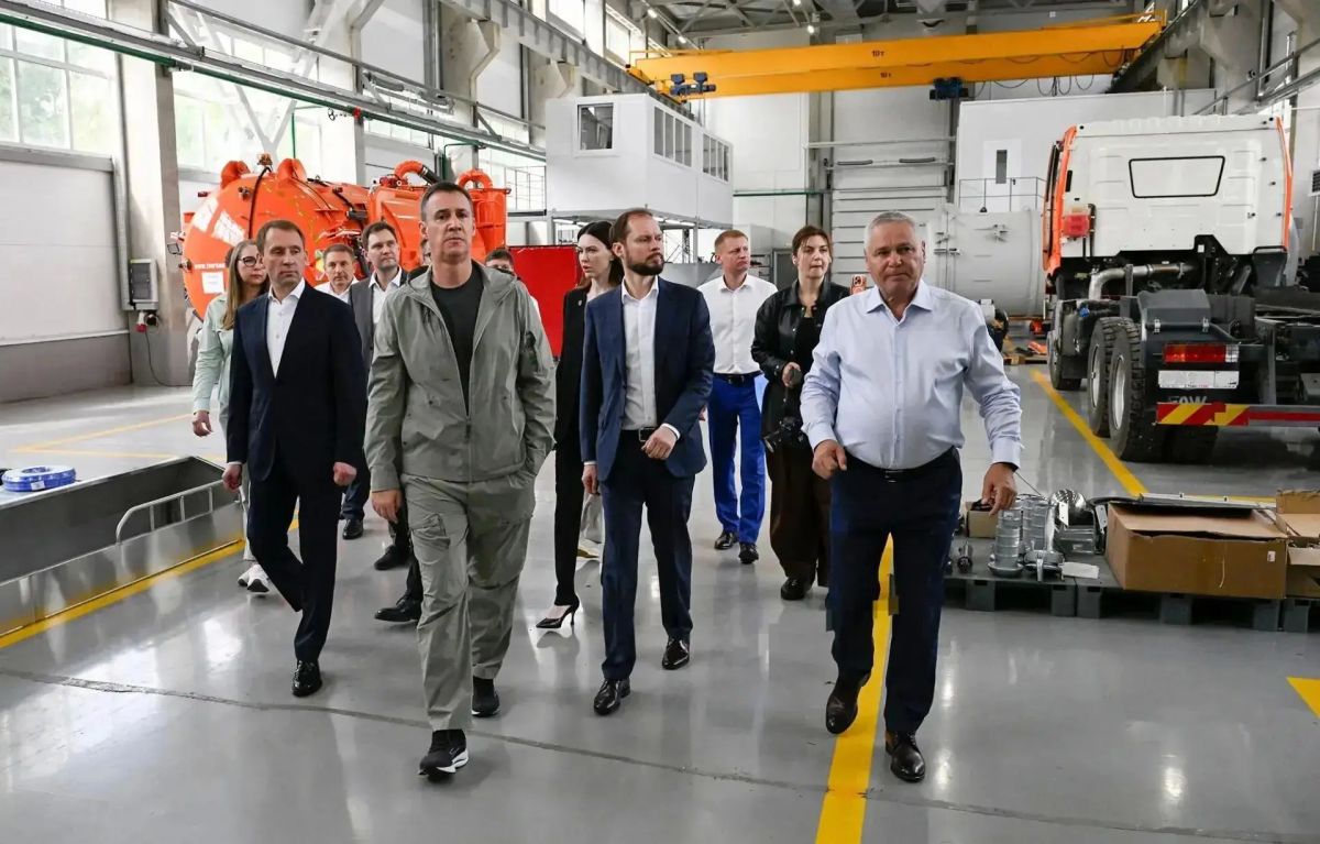 Виталий Королев и Дмитрий Патрушев оценили работу очистных сооружений Твери Виталий Королев и Дмитрий Патрушев оценили работу очистных сооружений Твери