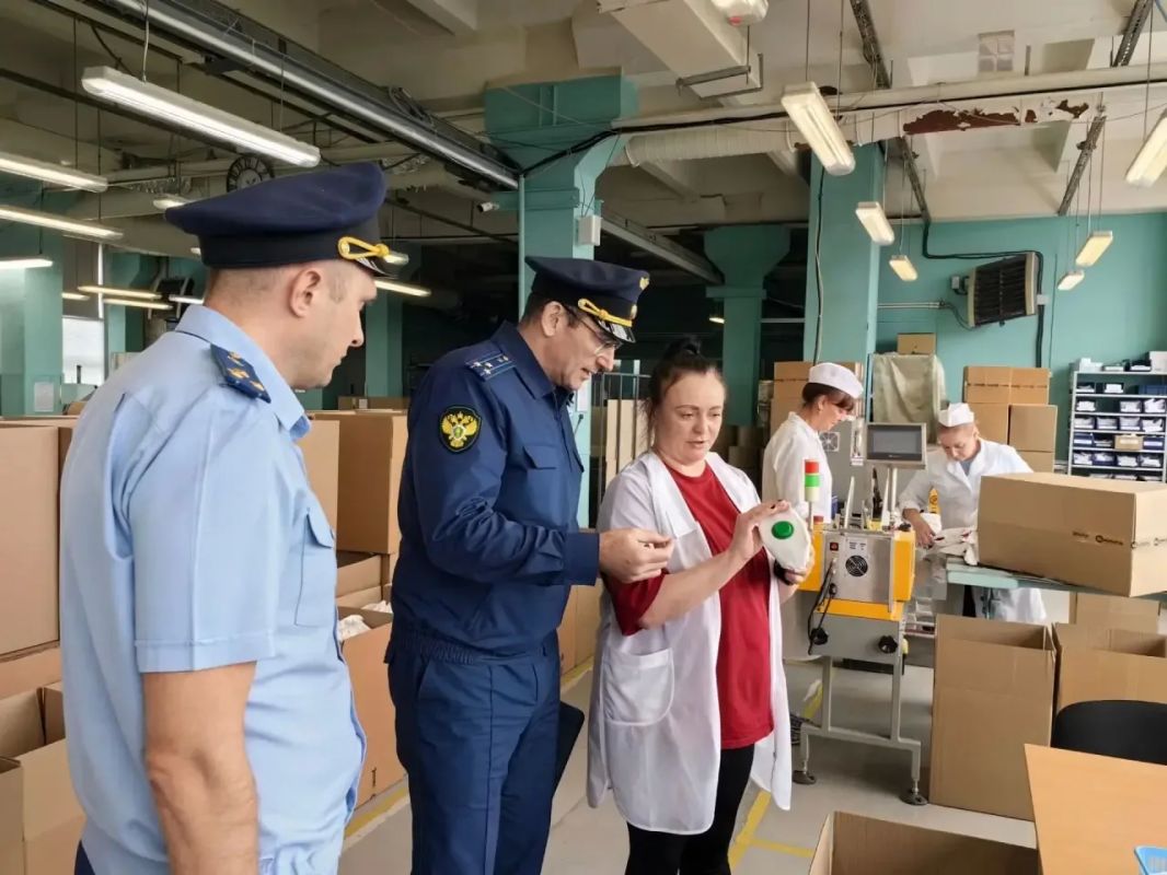 Прокурор Тверской области Денис Назаренко посетил с рабочим визитом Кимрский муниципальный округ Прокурор Тверской области Денис Назаренко посетил с рабочим визитом Кимрский муниципальный округ
