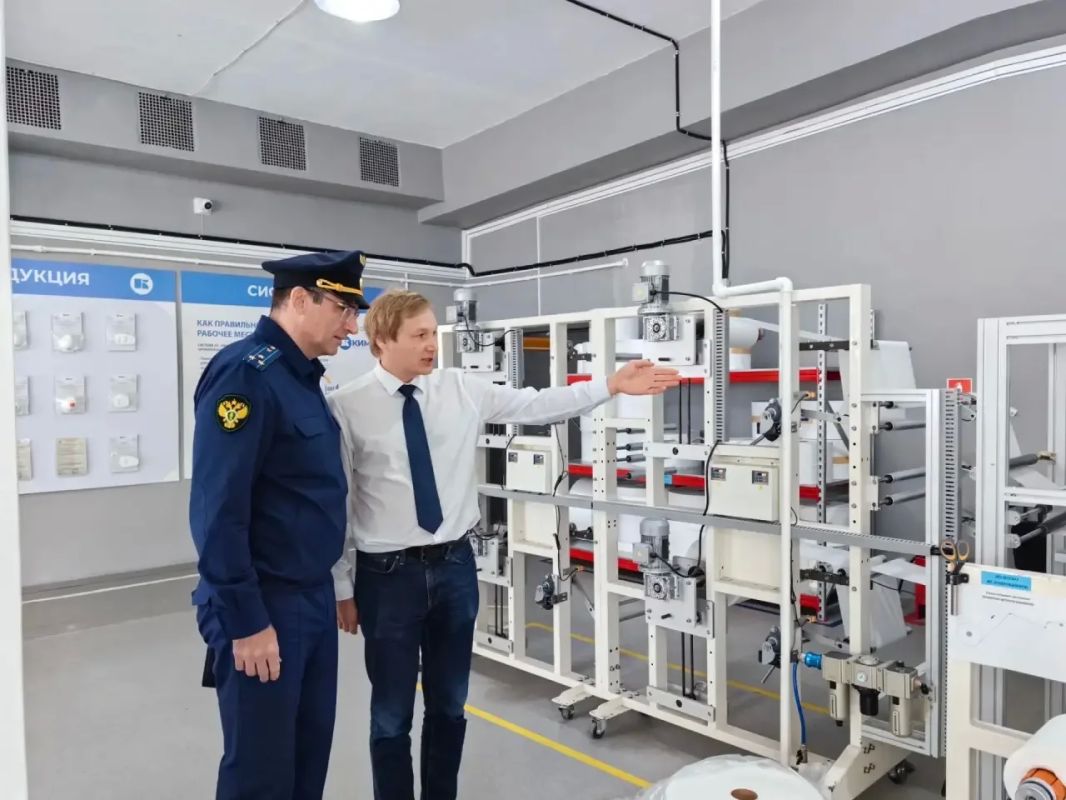 Прокурор Тверской области Денис Назаренко посетил с рабочим визитом Кимрский муниципальный округ Прокурор Тверской области Денис Назаренко посетил с рабочим визитом Кимрский муниципальный округ