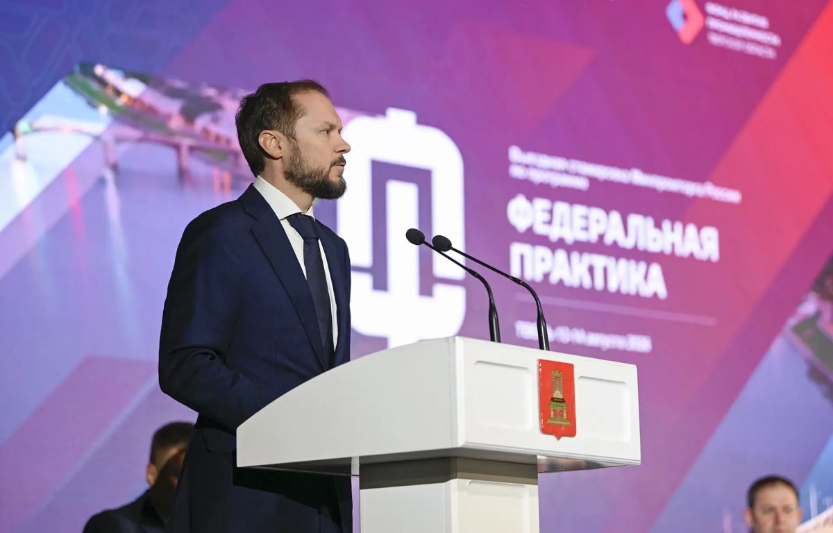 Виталий Королев: Сегодня в нашем замечательном парке «Россия — Моя история» проходит второй день важного мероприятия – выездной стажировки Минпромторга России по программе «Федеральная практика»