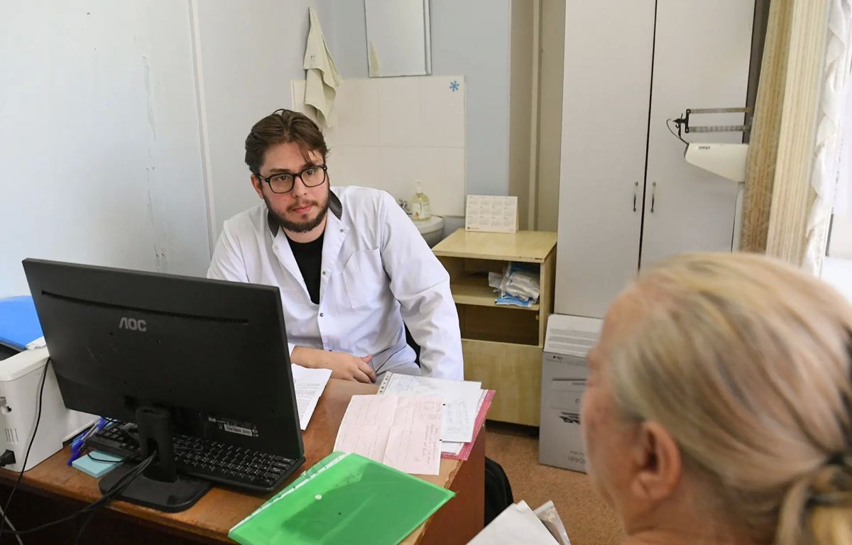 В Тверской области стартовал инициированный Виталием Королевым проект «Слушай свое сердце!» с участием специалистов Национального центра сердечно-сосудистой хирургии имени А. Н. Бакулева В Тверской области стартовал инициированный Виталием Королевым проект «Слушай свое сердце!» с участием специалистов Национального центра сердечно-сосудистой хирургии имени А. Н. Бакулева