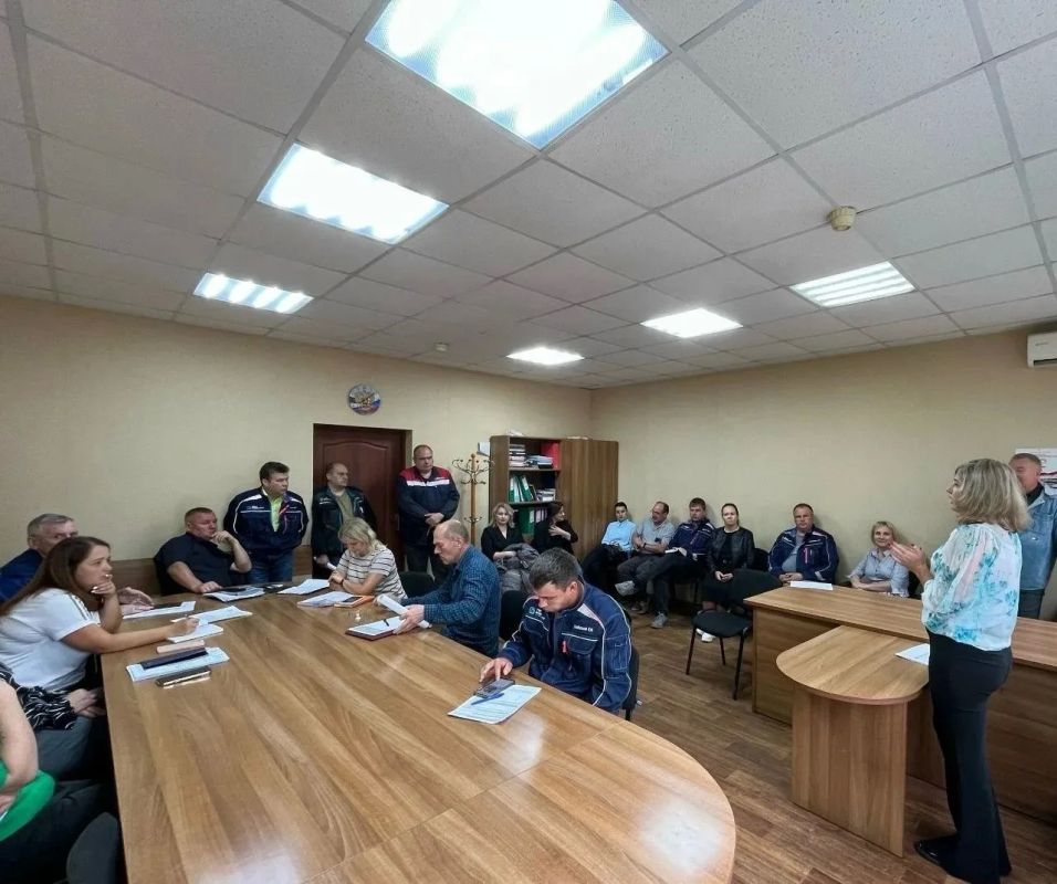 В Тверской области продолжается информирование трудовых коллективов и подготовка к проведению ЕДГ-2026 В Тверской области продолжается информирование трудовых коллективов и подготовка к проведению ЕДГ-2026