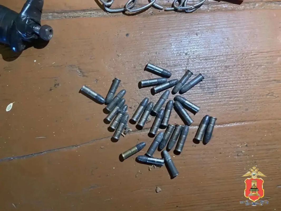 Полицейские обнаружили у жителя Лихославльского района наркотики, оружие и боеприпасы Полицейские обнаружили у жителя Лихославльского района наркотики, оружие и боеприпасы