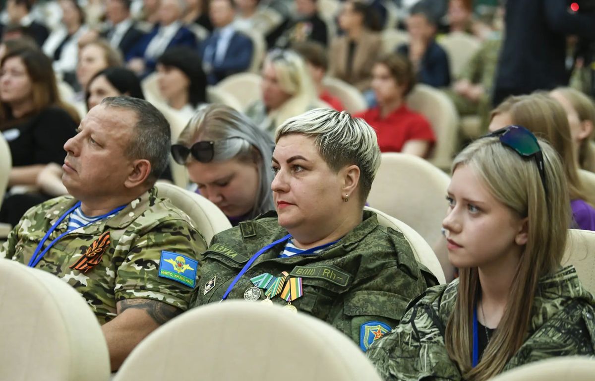 Виталий Королев: Сегодня открыли Слёт гуманитарных штабов Тверской области «МЫ ВМЕСТЕ» Виталий Королев: Сегодня открыли Слёт гуманитарных штабов Тверской области «МЫ ВМЕСТЕ»