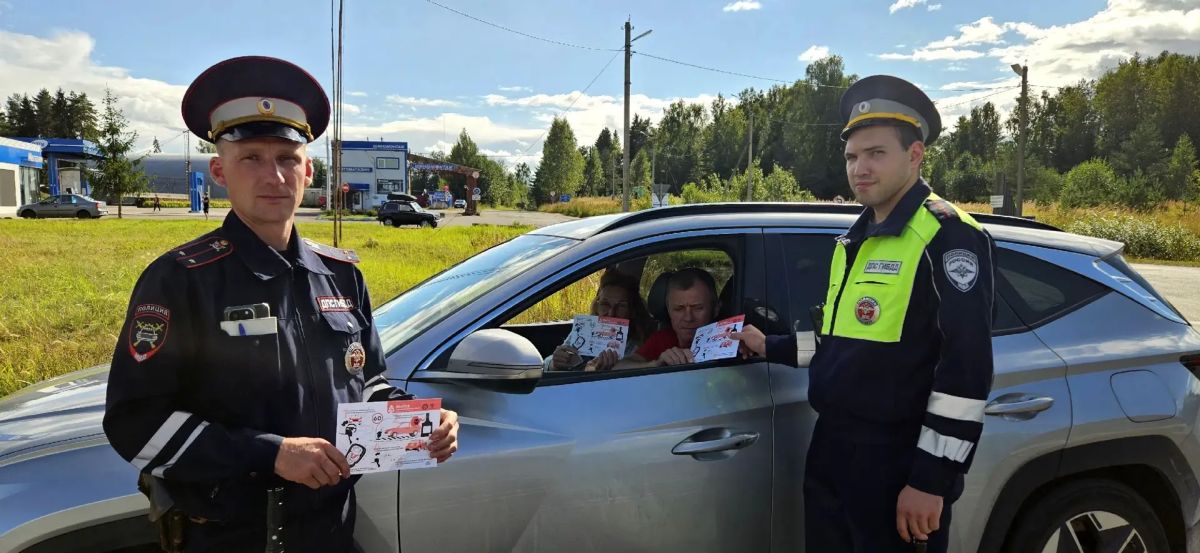 В Западнодвинском муниципальном округе автоинспекторы провели акцию для водителей В Западнодвинском муниципальном округе автоинспекторы провели акцию для водителей