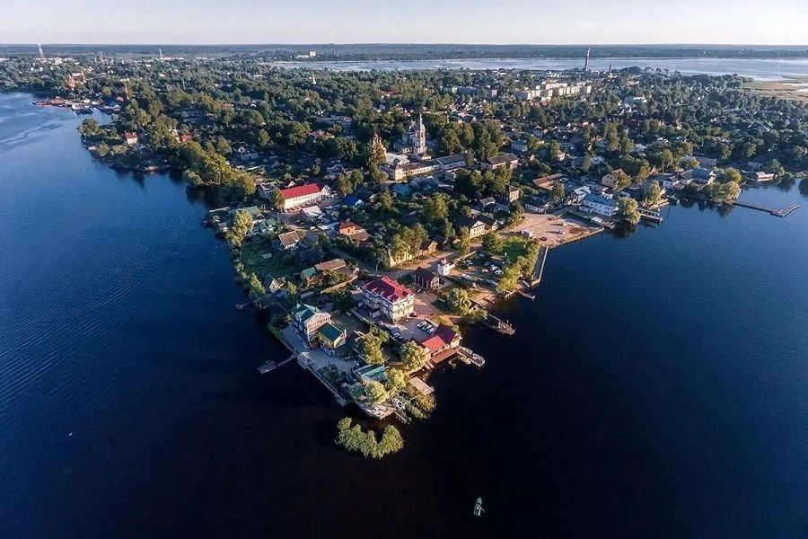 Виталий Королев сообщил, что Осташков станет «Городом воинской доблести» Виталий Королев сообщил, что Осташков станет «Городом воинской доблести»