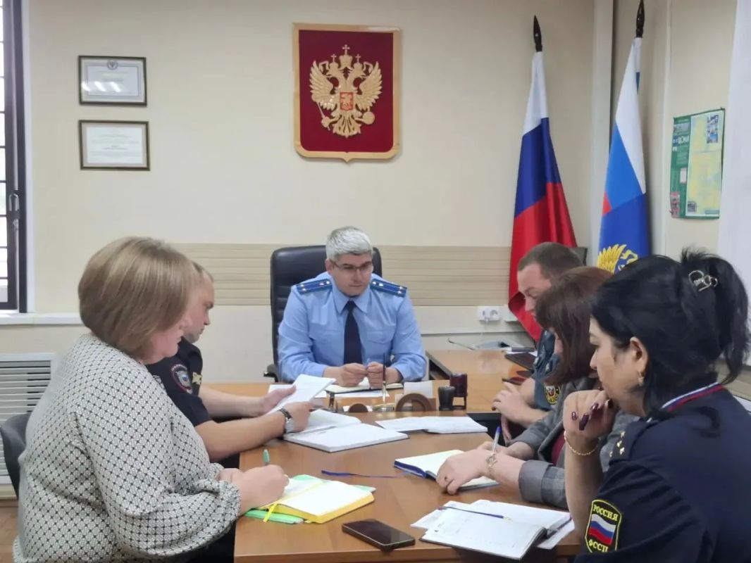 Под председательством Удомельского межрайонного прокурора Станислава Розова состоялось очередное заседание рабочей группы по обеспечению законности в период избирательной кампании, которая пройдет с 18 по 20 сентября 2026... Под председательством Удомельского межрайонного прокурора Станислава Розова состоялось очередное заседание рабочей группы по обеспечению законности в период избирательной кампании, которая пройдет с 18 по 20 сентября 2026...