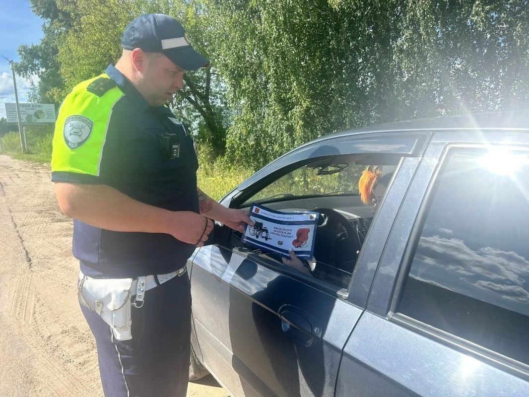 В Кашинском муниципальном округе прошла профилактическая акция «Ребенок – главный пассажир!» В Кашинском муниципальном округе прошла профилактическая акция «Ребенок – главный пассажир!»