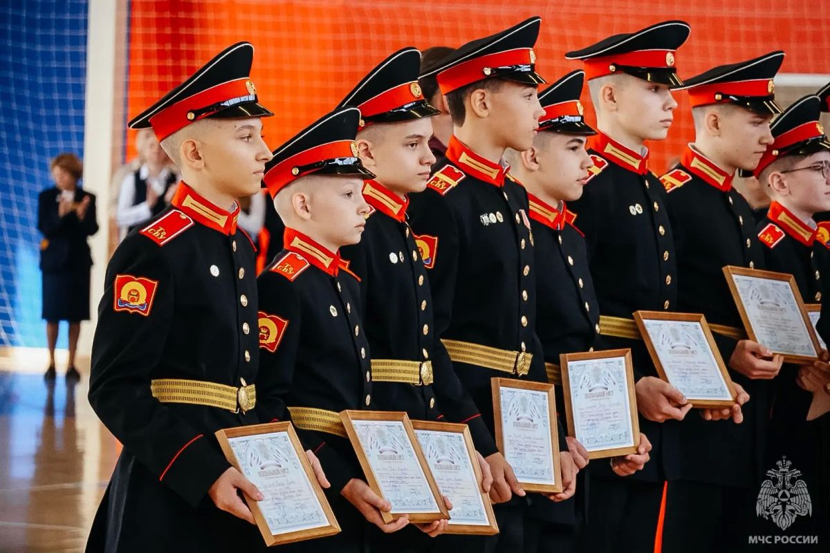 Торжественное мероприятие в Тверском суворовском военном ордена Почета училище Министерства обороны России Торжественное мероприятие в Тверском суворовском военном ордена Почета училище Министерства обороны России