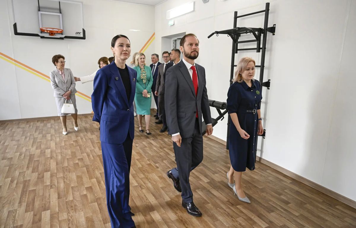 Виталий Королев: Сегодня по всей Тверской области звучат первые школьные звонки Виталий Королев: Сегодня по всей Тверской области звучат первые школьные звонки