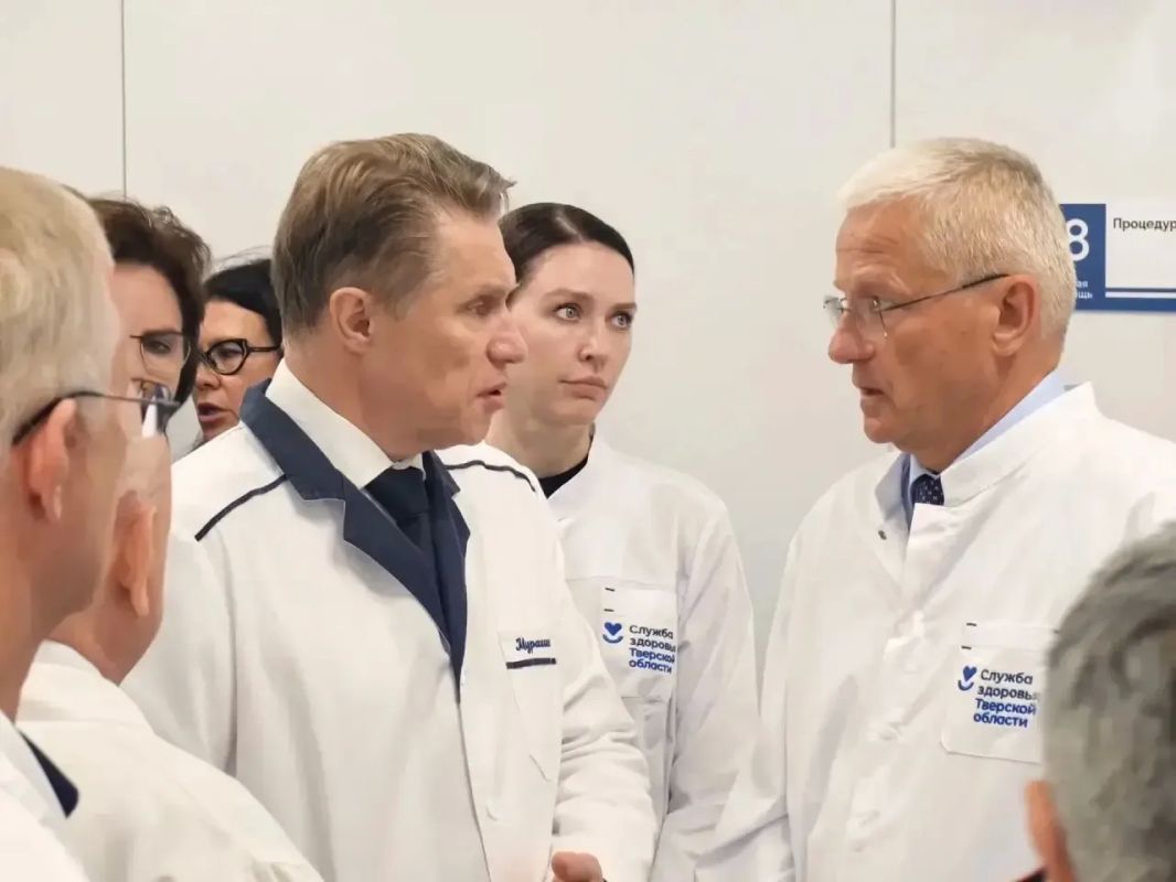 Михаил Мурашко посетил с рабочим визитом Тверскую область Михаил Мурашко посетил с рабочим визитом Тверскую область
